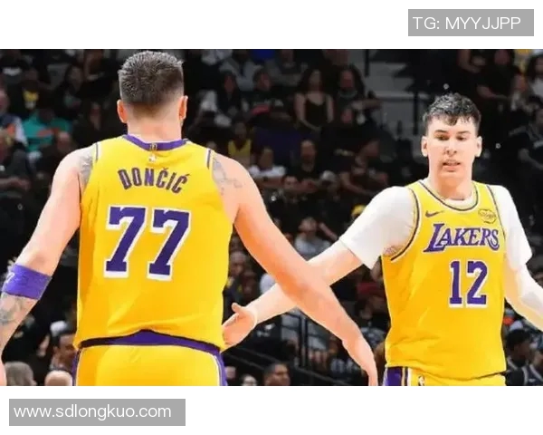 战术拆解:湖人为何能掌控比赛节奏?