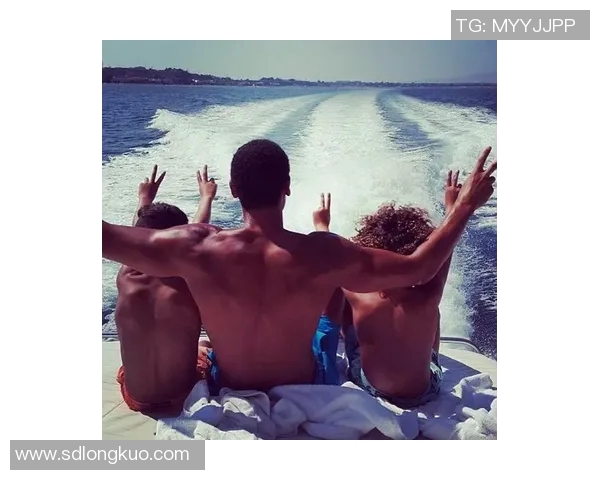 体育明星私生活大揭秘 社交媒体动态背后的真实故事